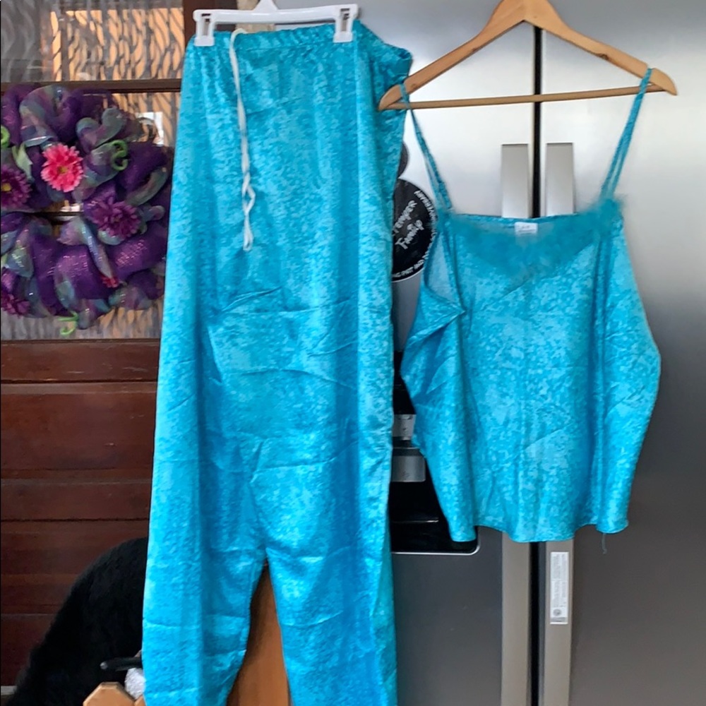 2 piece pj set by fashion bug sz 26/28w NWT